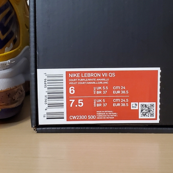 Nike Lebron 7 VII QS Media Day LA Mens Size 6 Purple White Yellow CW2300-500 - Picture 2 of 12